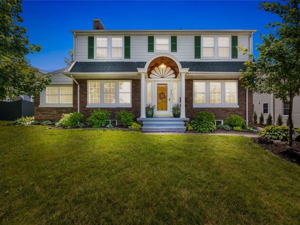 245 23rd Street Drive SE, Cedar Rapids, IA 52403