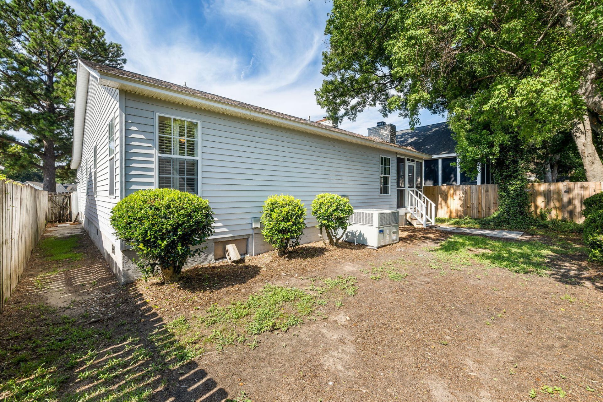 464 Cessna Avenue Photo 30