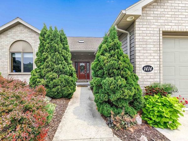 1414 MELISSA LANE, New Holstein, WI 53061