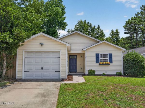 1544 Lanvale Road NE, Leland, NC 28451