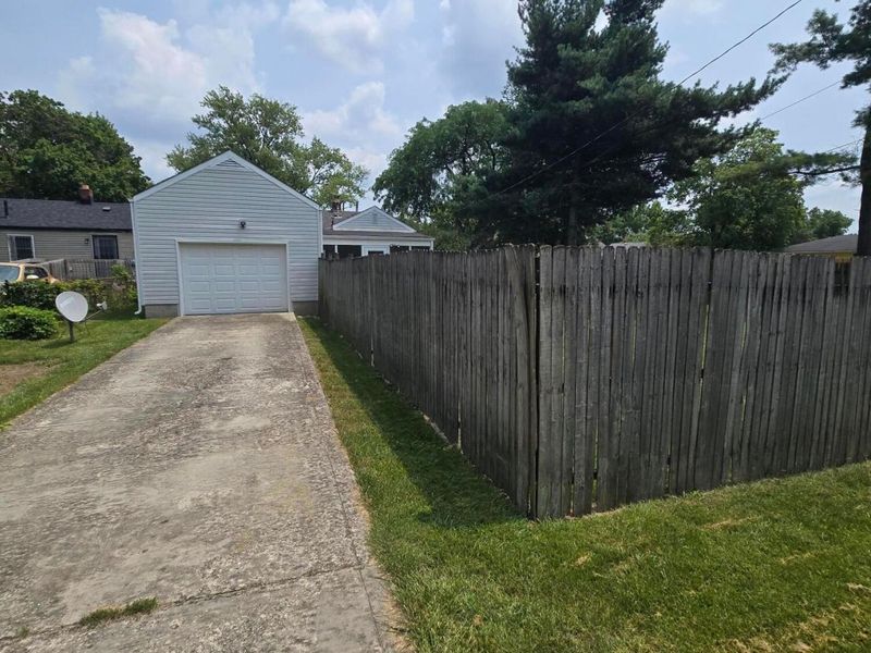 3005 Grasmere Avenue , Columbus, OH 43224 Photo 30