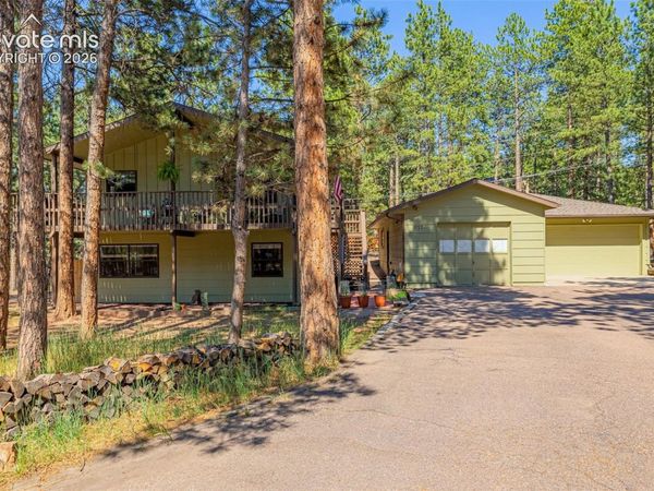 917 Centre Camino NA, Woodland Park, CO 80863