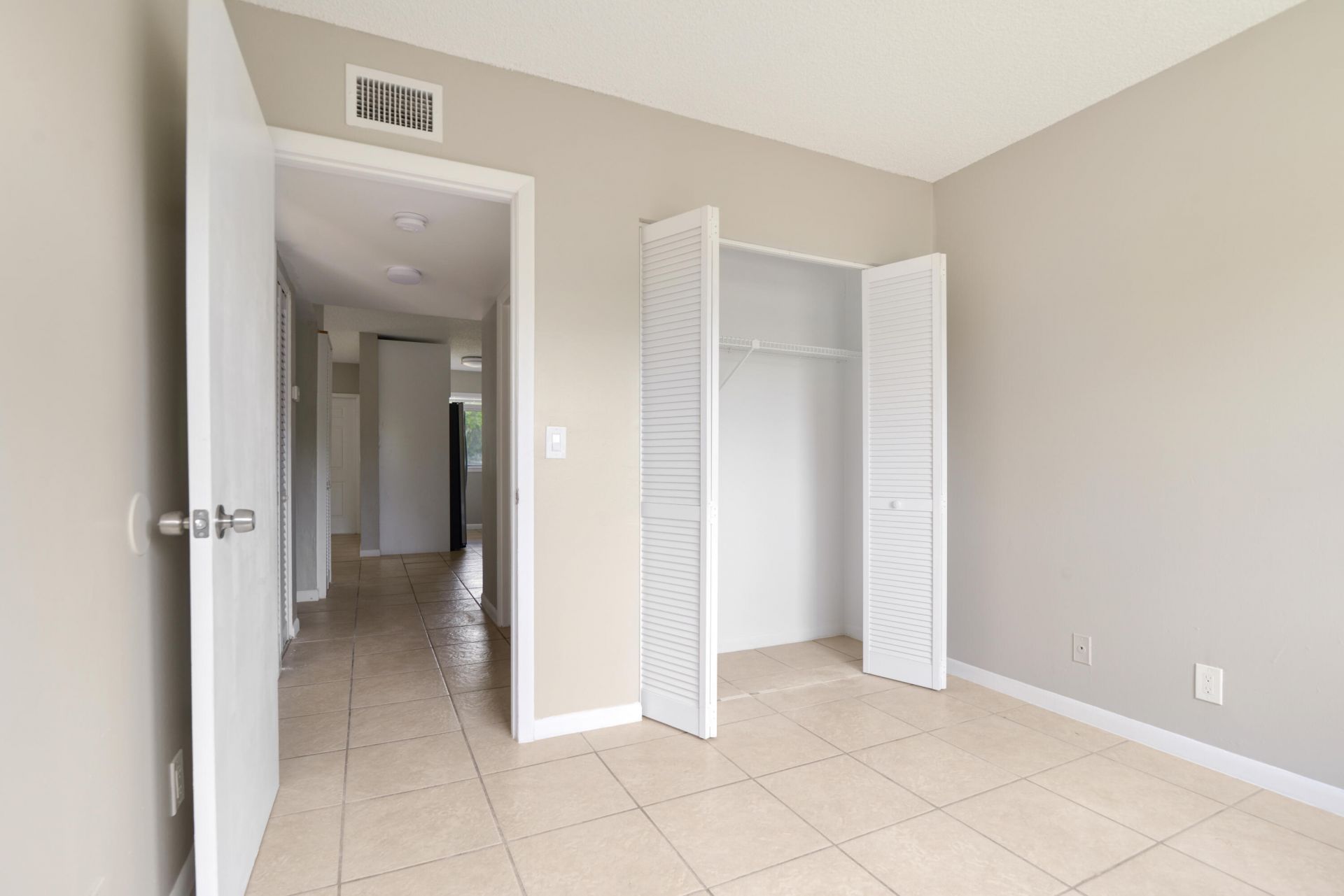400 Nottingham Circle, Unit D, Greenacres, FL 33463 Photo