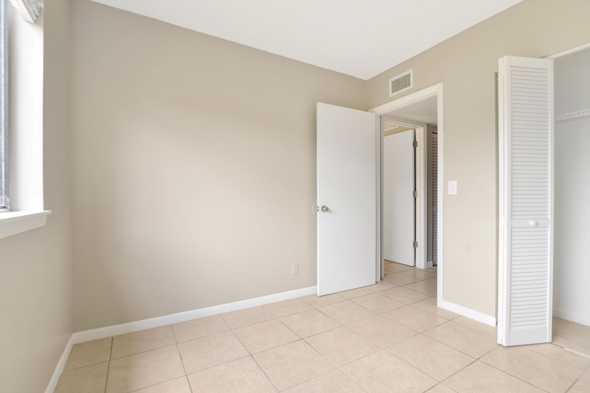 400 Nottingham Circle, Unit D, Greenacres, FL 33463 Photo