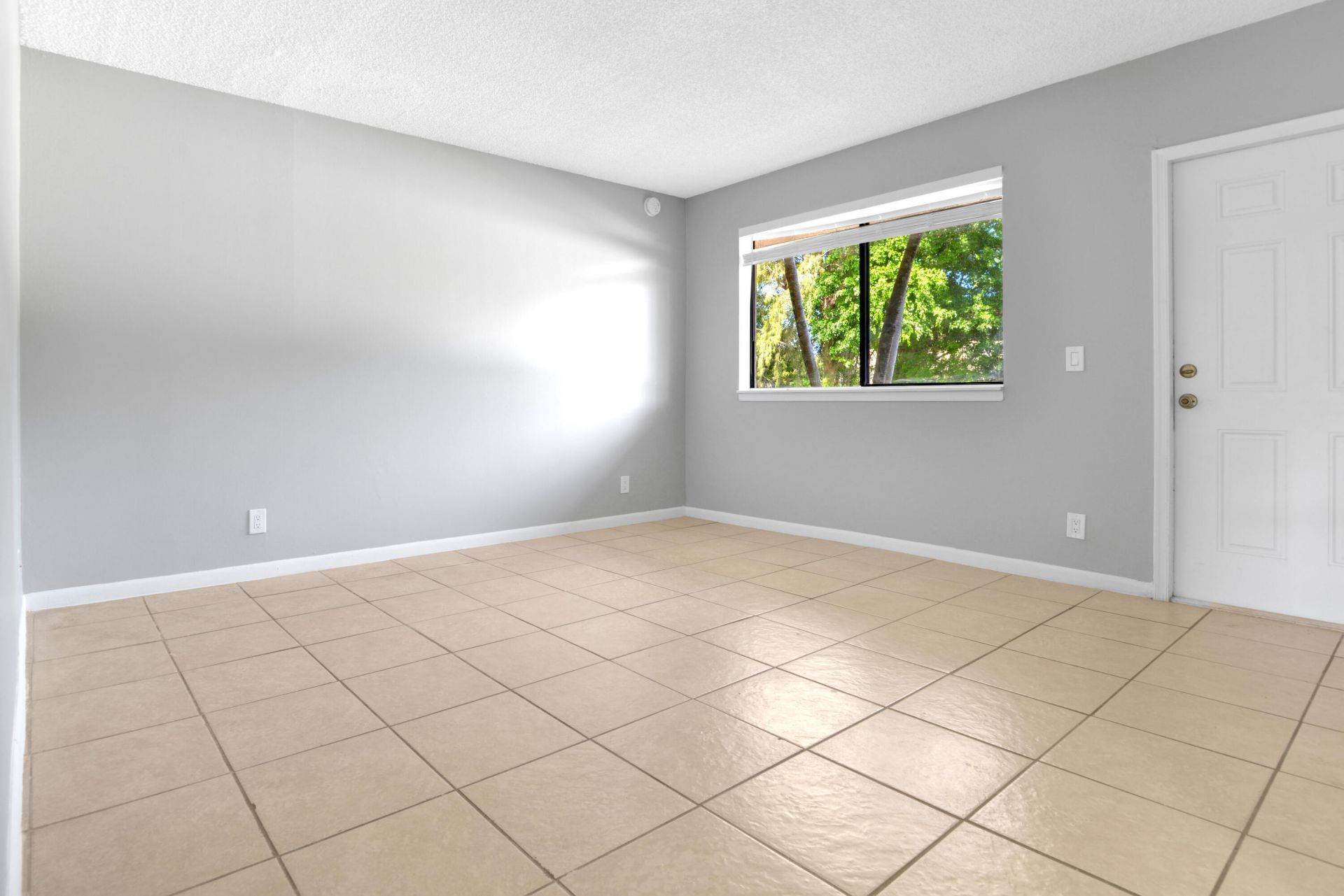 400 Nottingham Circle, Unit D, Greenacres, FL 33463 Photo