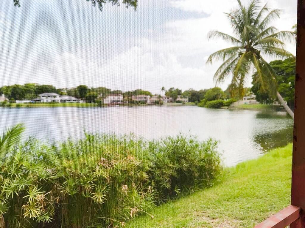 3094 Bermwood Lane, Unit 237, Hollywood, FL 33021 Photo