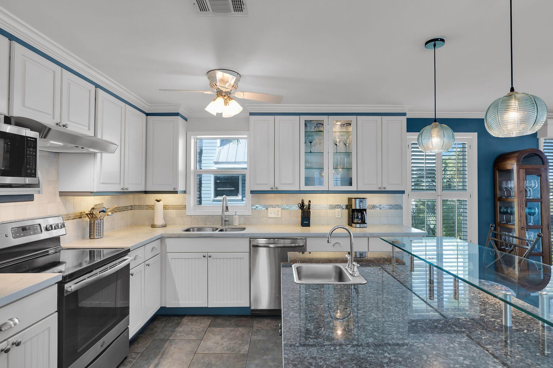 319 Sombrero Beach Road, Unit 2, Marathon, FL 33050 Photo