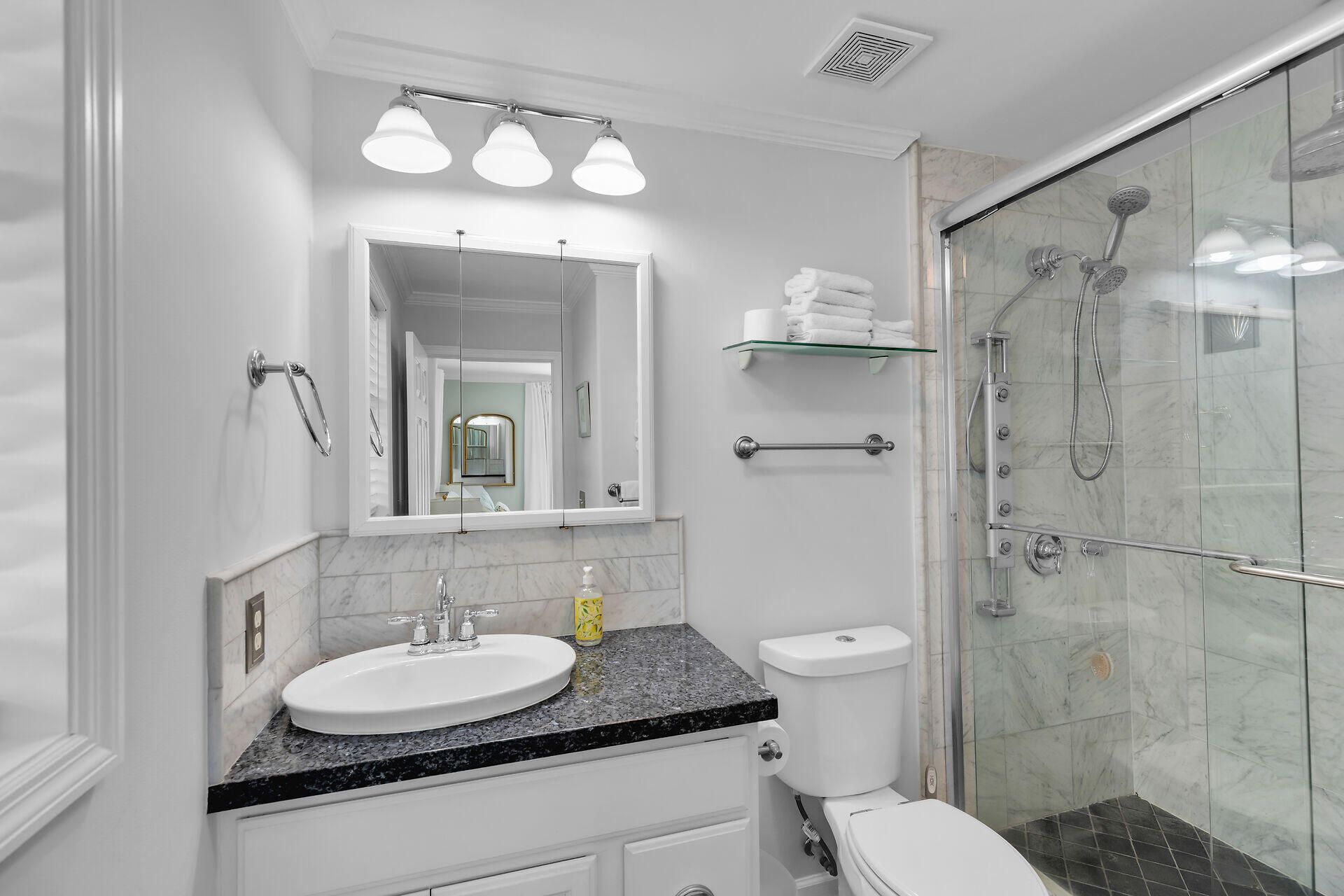 319 Sombrero Beach Road, Unit 2, Marathon, FL 33050 Photo
