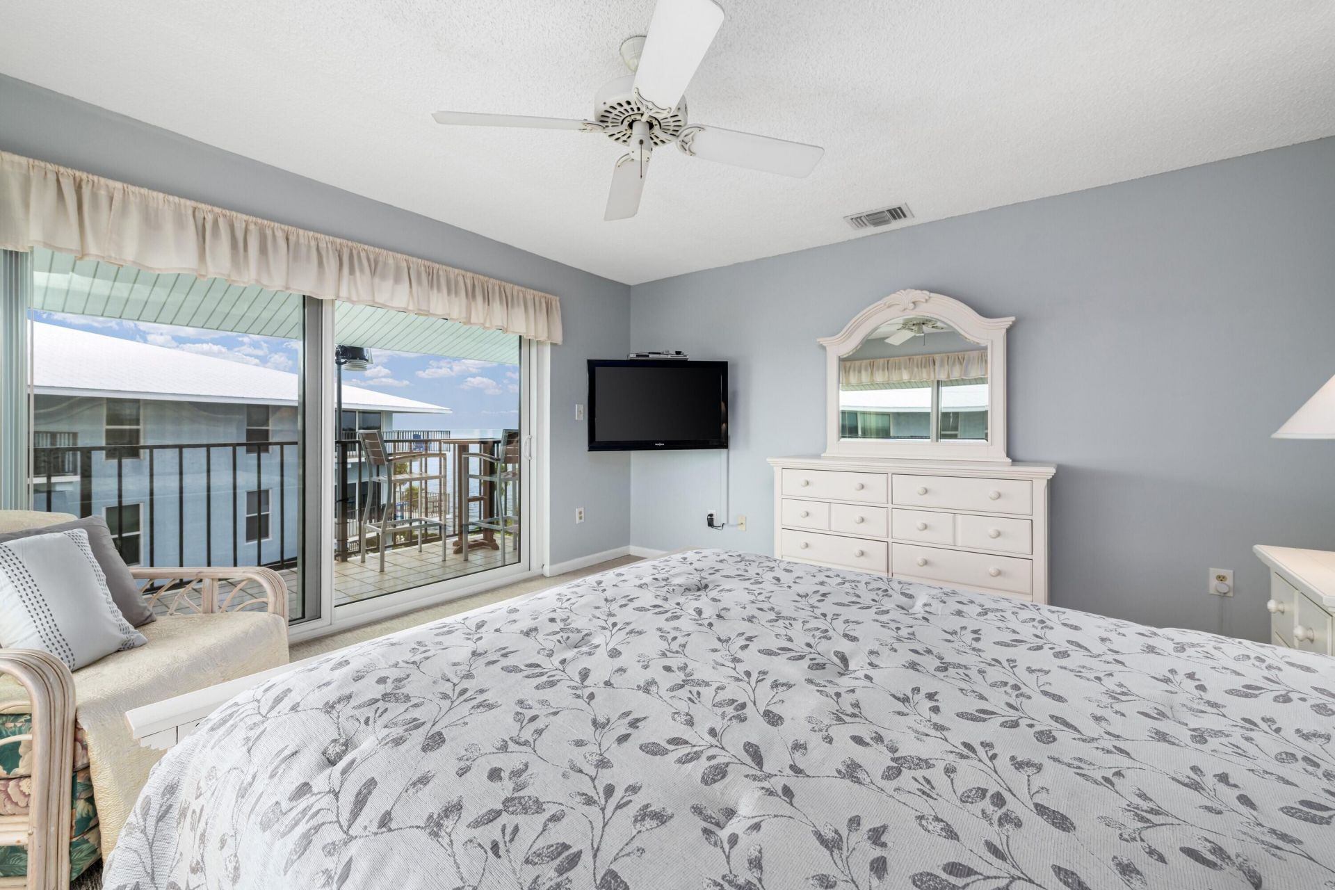 12690 Overseas Highway, Unit 413, Marathon, FL 33050 Photo
