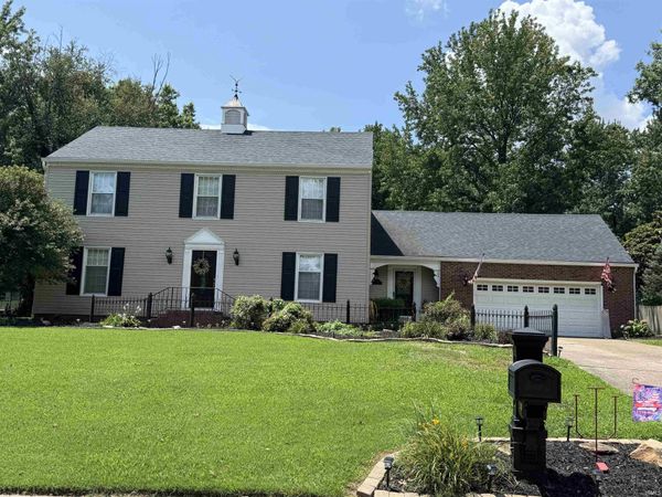6105 E Oak Street, Evansville, IN 47715