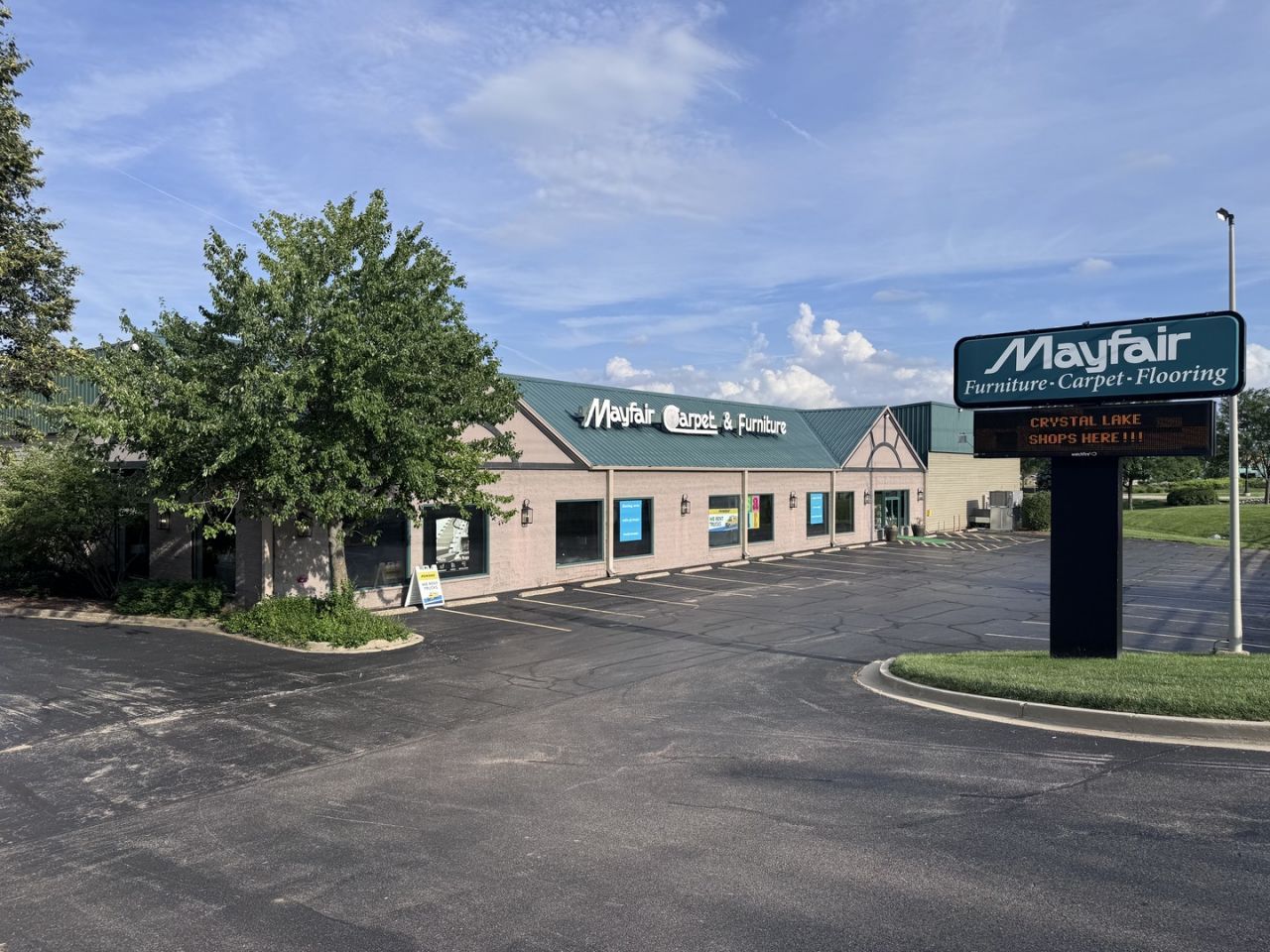 661 S Main Street , Crystal Lake, IL 60014