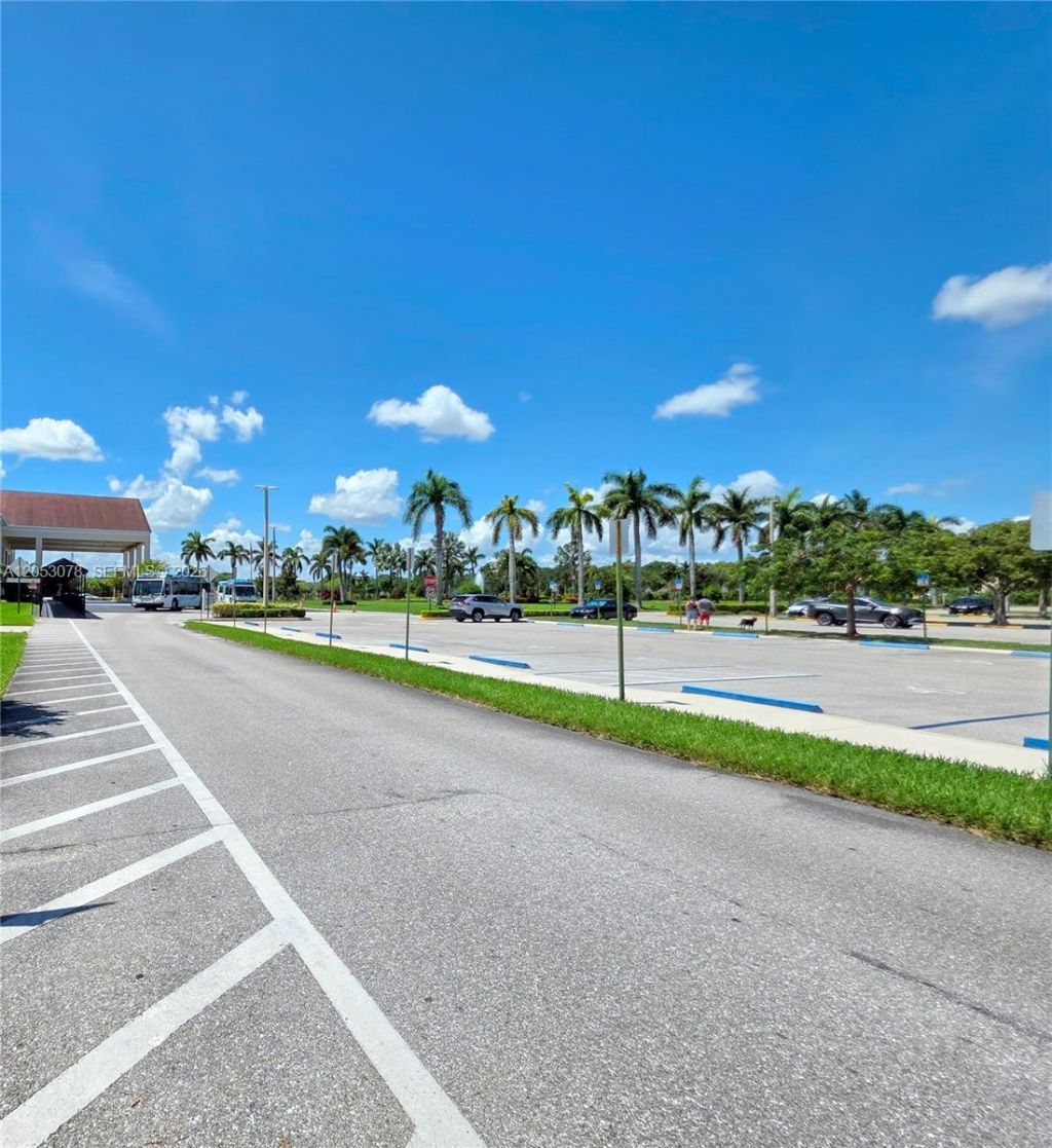 529 Fanshaw M , Unit 529, Boca Raton, FL 33434 Photo