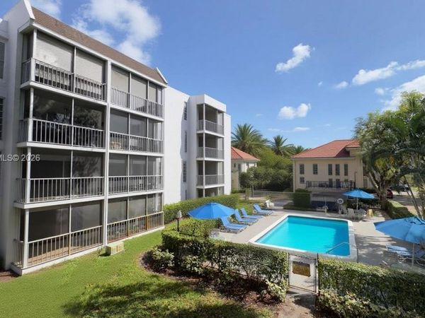 483 N Pine Island Rd , Unit C-205, Plantation, FL 33324