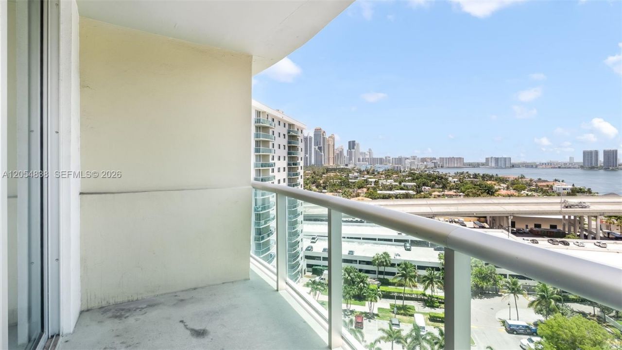 19380 Collins Ave , Unit 1423, Sunny Isles Beach, FL 33160 Photo
