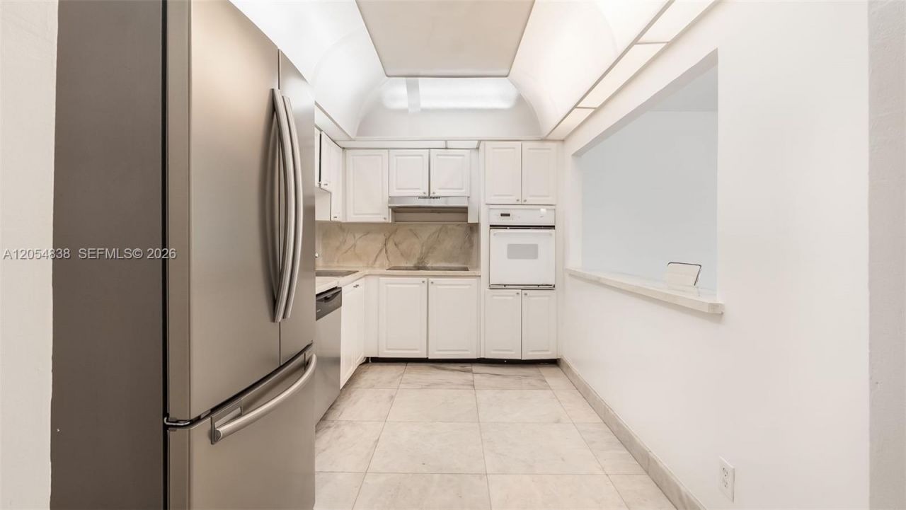 19380 Collins Ave , Unit 1423, Sunny Isles Beach, FL 33160 Photo