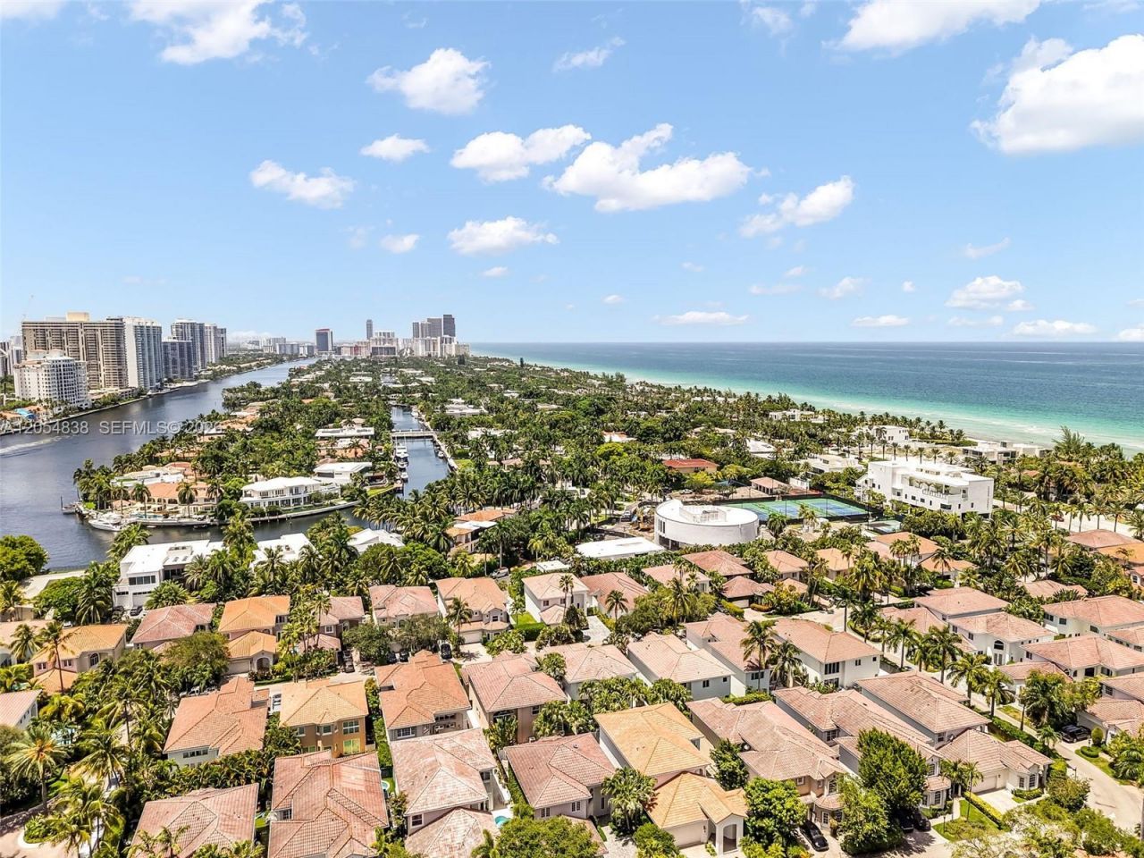 19380 Collins Ave , Unit 1423, Sunny Isles Beach, FL 33160 Photo