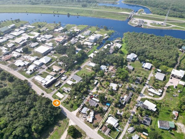 1069 Marina, Moore Haven, FL 33471