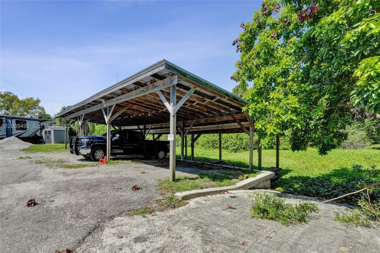 1069 Marina, Moore Haven, FL 33471 Photo