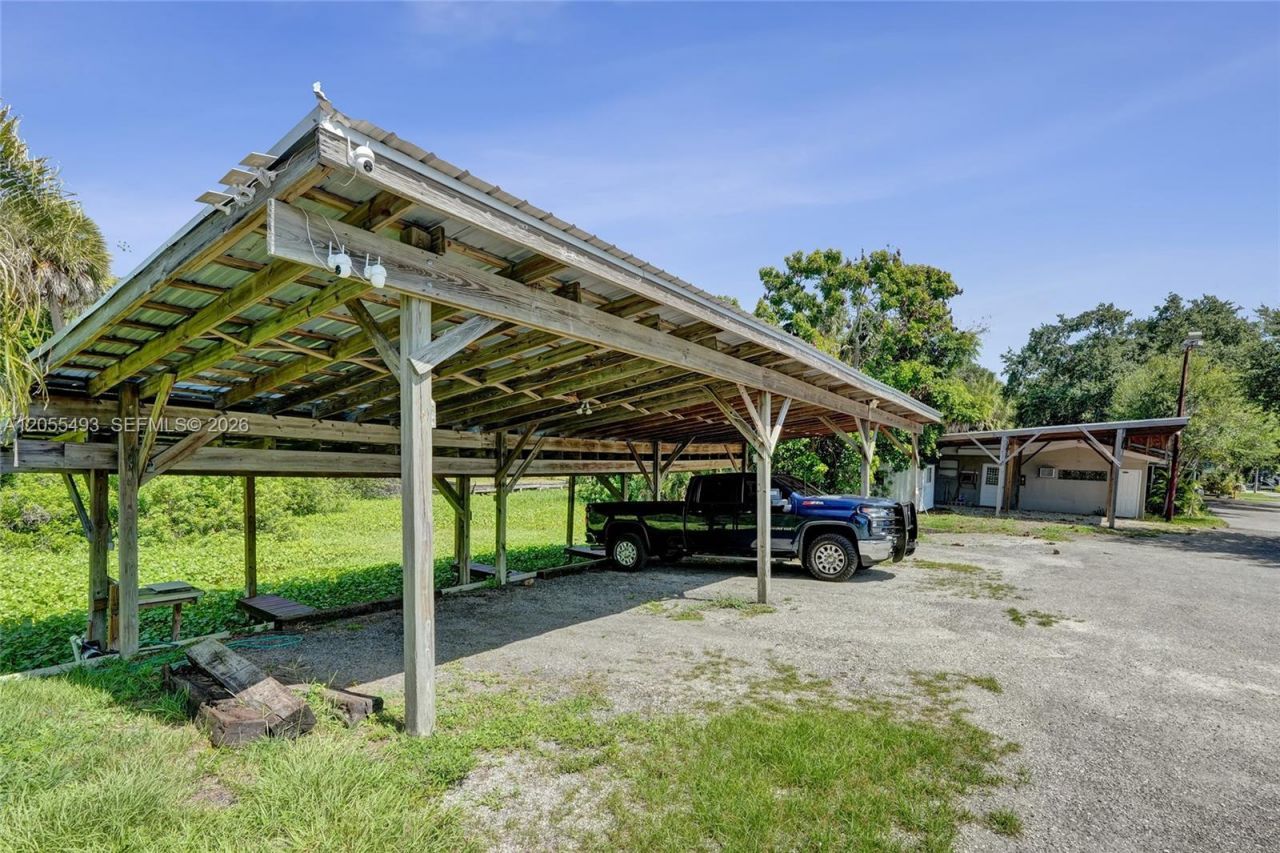 1069 Marina, Moore Haven, FL 33471 Photo