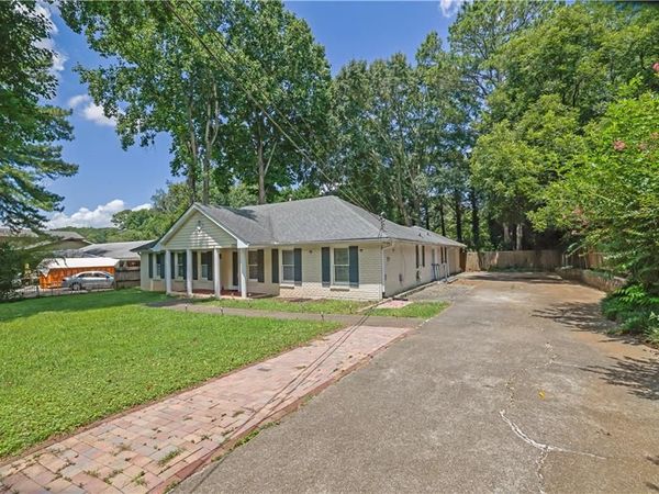 2786 Cardinal Lake Circle , Duluth, GA 30096