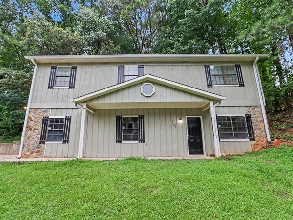 5487 Hall Circle , Union City, GA 30291