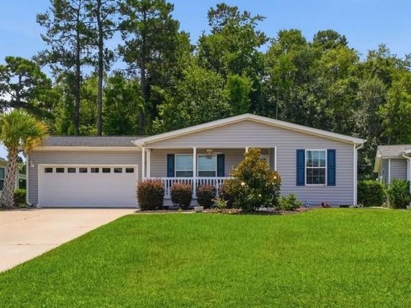 2039 Eastlynn Dr., Conway, SC 29526