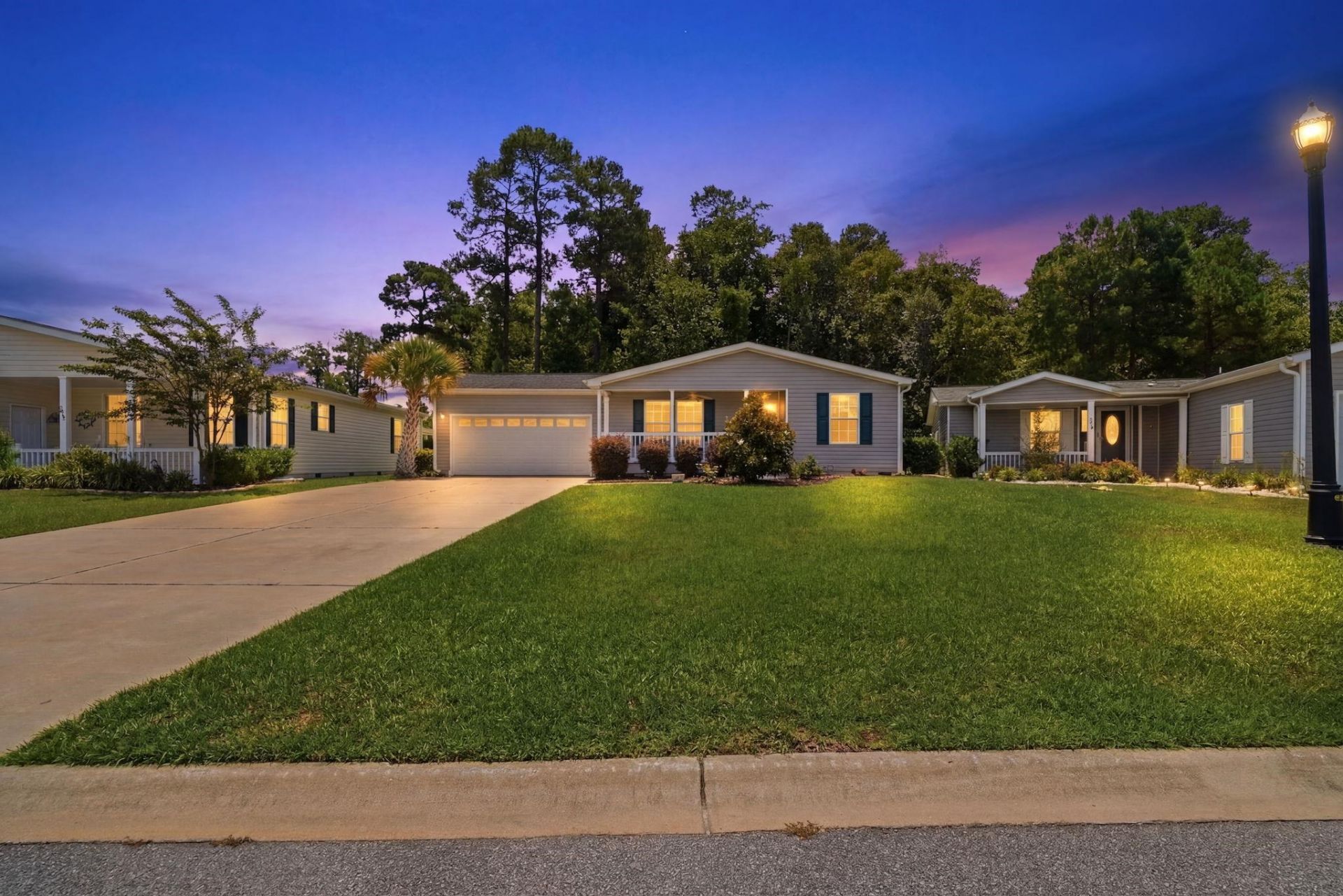 2039 Eastlynn Dr. Photo 23