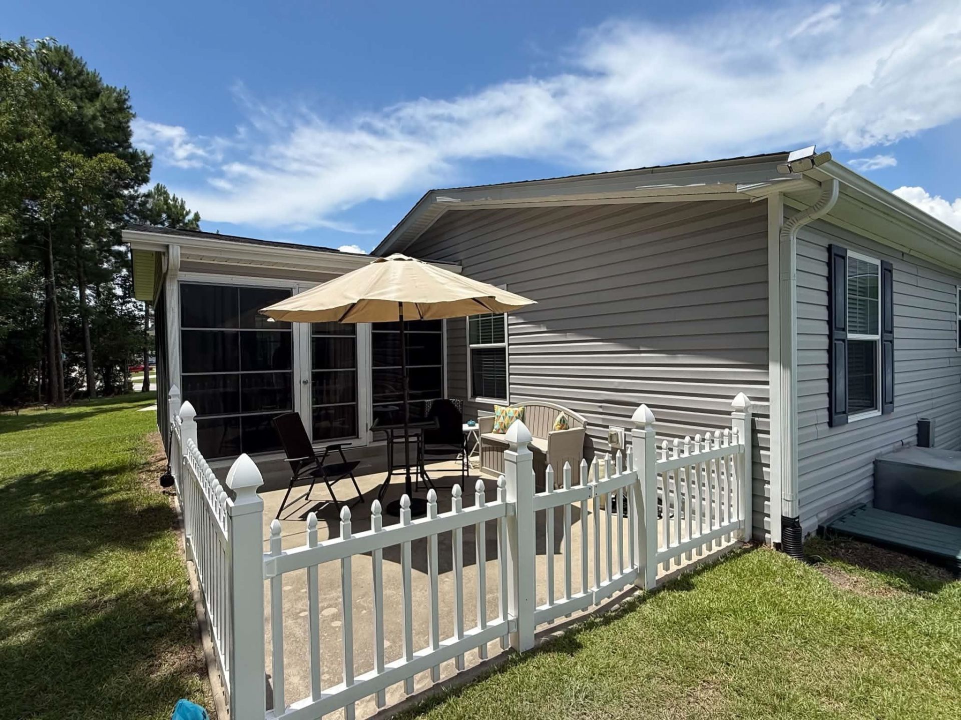 2039 Eastlynn Dr. Photo 43