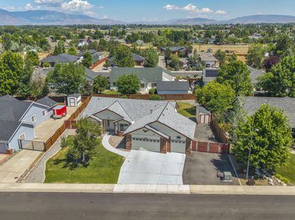 1284 Topaz Lane, Gardnerville, NV 89460 Photo