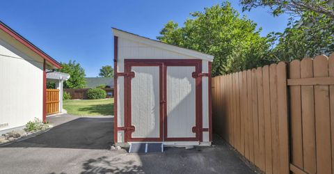 1284 Topaz Lane, Gardnerville, NV 89460 Photo