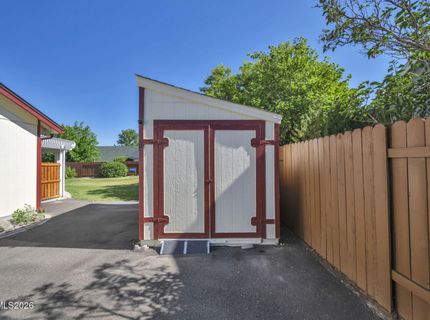 1284 Topaz Lane, Gardnerville, NV 89460 Photo