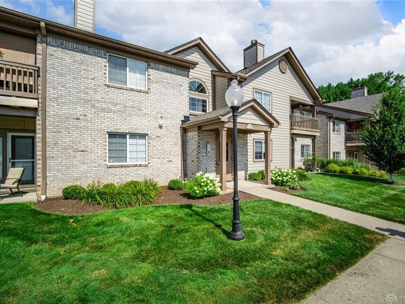 1755 Piper Landing Lane, Unit 104, Centerville, OH 45440 Photo 2