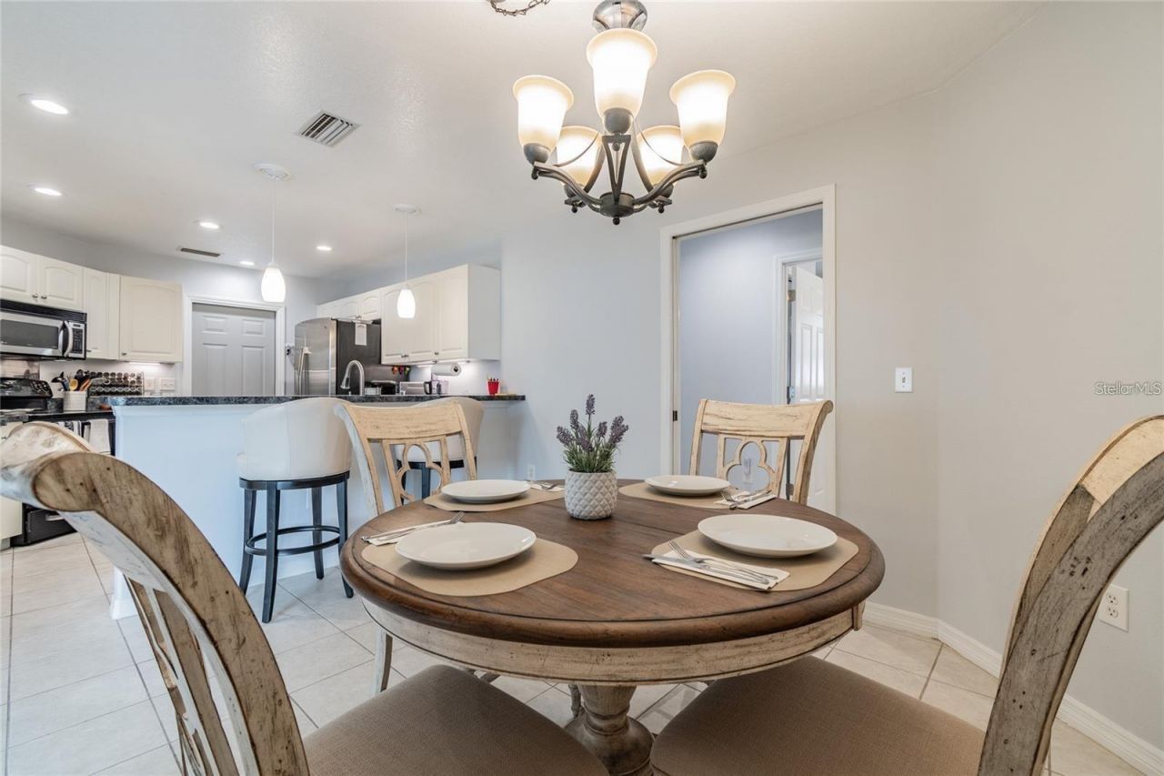 9501 27th Avenue E, Palmetto, FL 34221 Photo