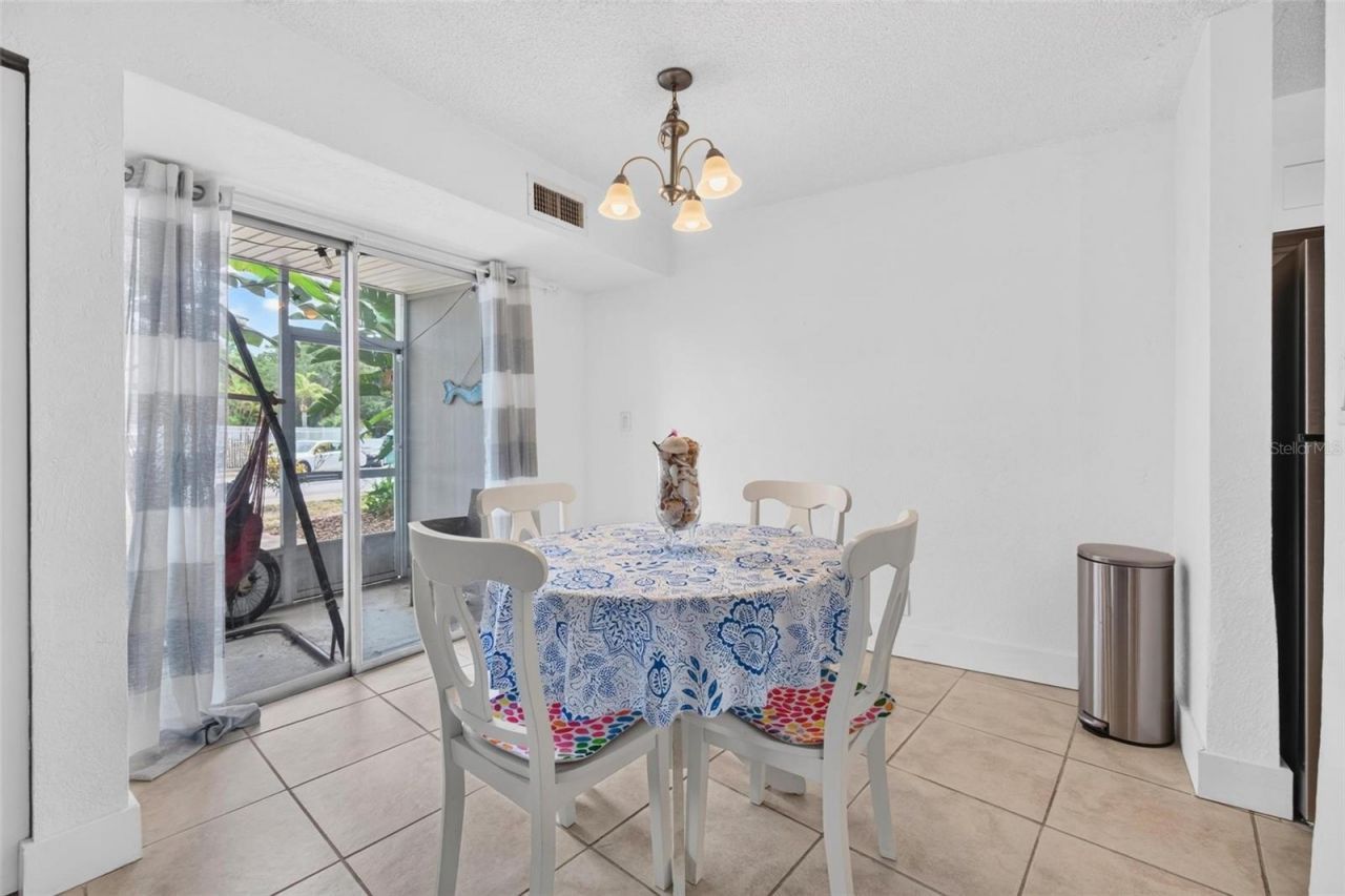 3315 58th Avenue S, Unit 105, Saint Petersburg, FL 33712 Photo