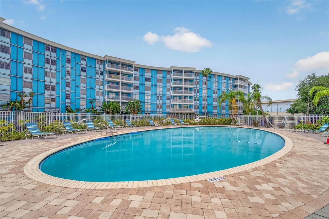 3315 58th Avenue S, Unit 105, Saint Petersburg, FL 33712 Photo