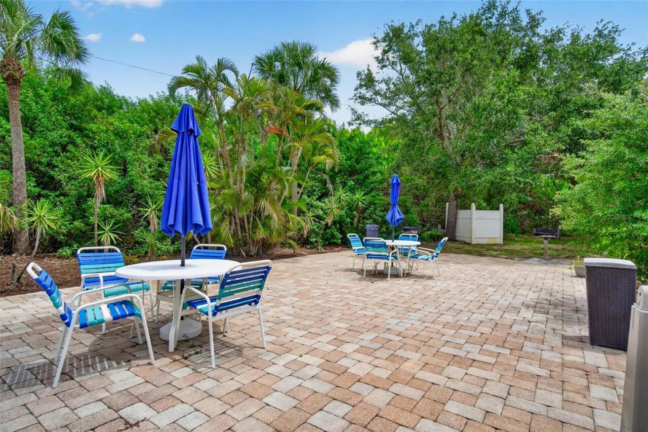 3315 58th Avenue S, Unit 105, Saint Petersburg, FL 33712 Photo