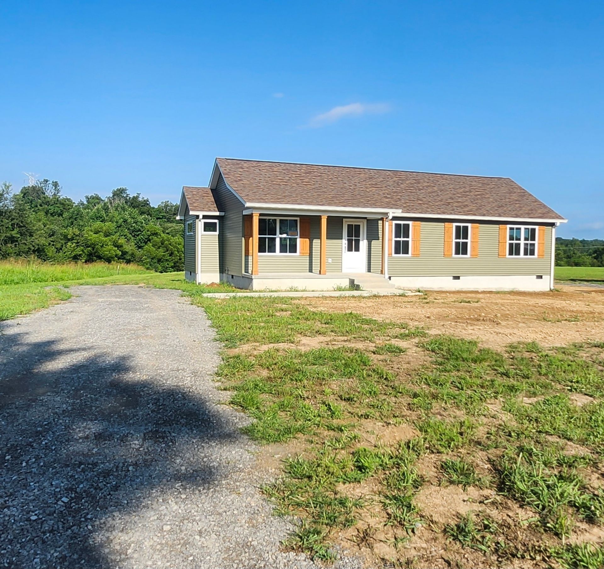 291 Oakmere Ln, Lafayette, TN 37083 Main Photo