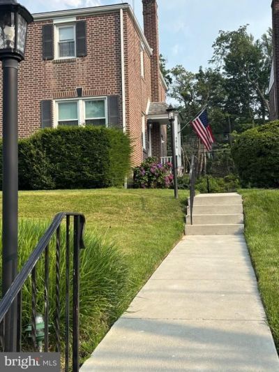 4816 WOODLAND AVENUE, DREXEL HILL, PA 19026
