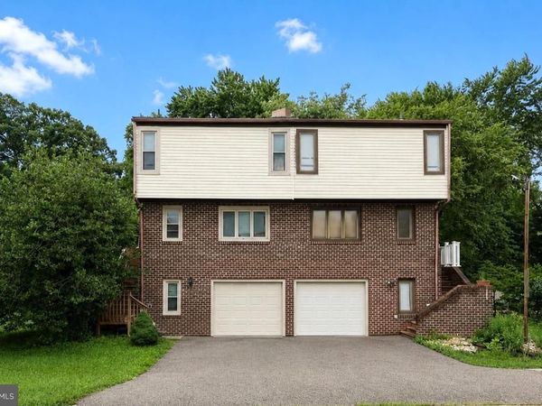 124 HAMLET DRIVE, KING OF PRUSSIA, PA 19406