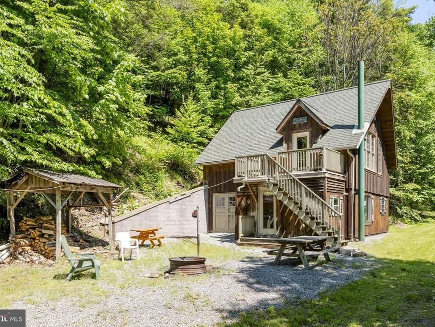 275 Lester Lane , Mc Alisterville, PA 17049 Main Photo