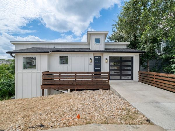 5211 Rob Scott ST , Austin, TX 78721