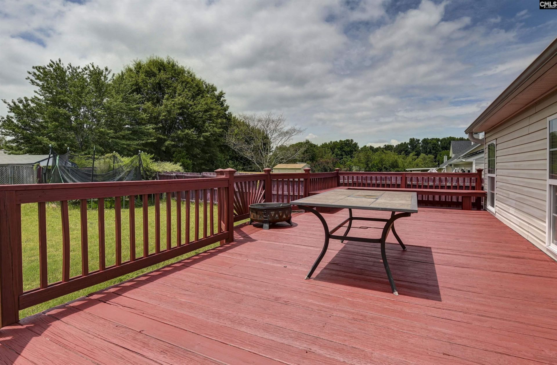 205 Crimson Oak Drive  Photo 12