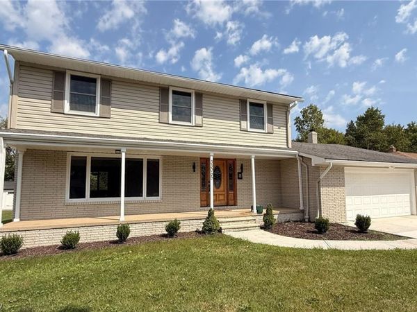 33065 Arlesford Drive, Solon, OH 44139