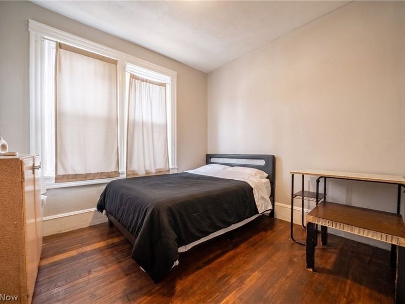 2250 E 86th Street, Cleveland, OH 44106 Photo 12