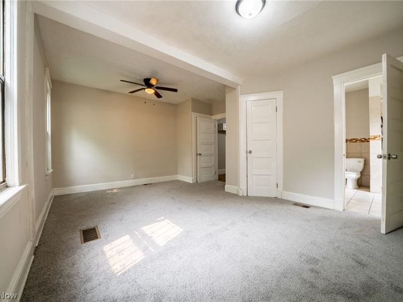2250 E 86th Street, Cleveland, OH 44106 Photo 15
