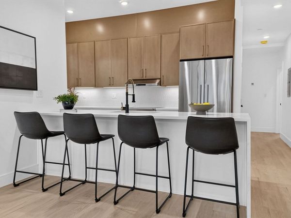 15 Clyde St, Unit D, Somerville, MA 02145
