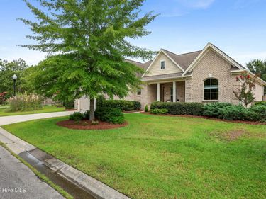 1324 Garden Springs Court , Leland, NC 28451
