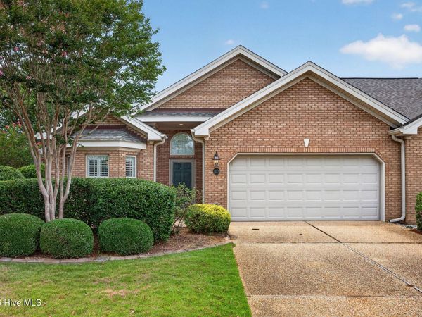 1127 Avebury Court, Leland, NC 28479