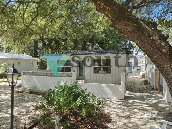 206 E 22nd Avenue, Gulf Shores, AL 36542
