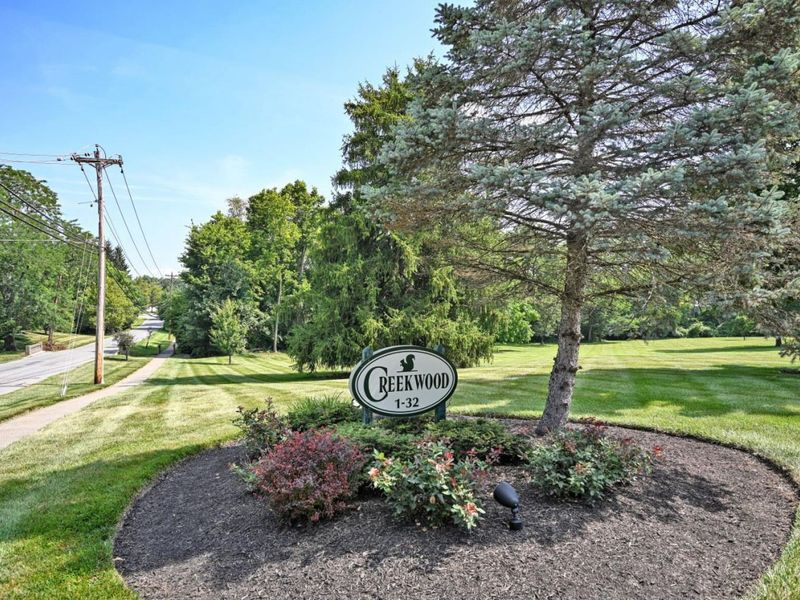 23 Creekwood Square, Glendale, OH 45246 Photo 39